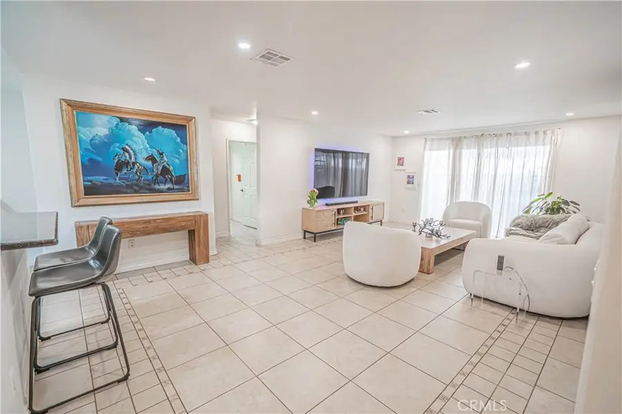 15543 Dearborn, North Hills, CA 91343 - #3