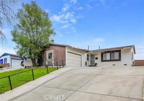 11012 Noble, San Fernando, CA 91345 - Image #2