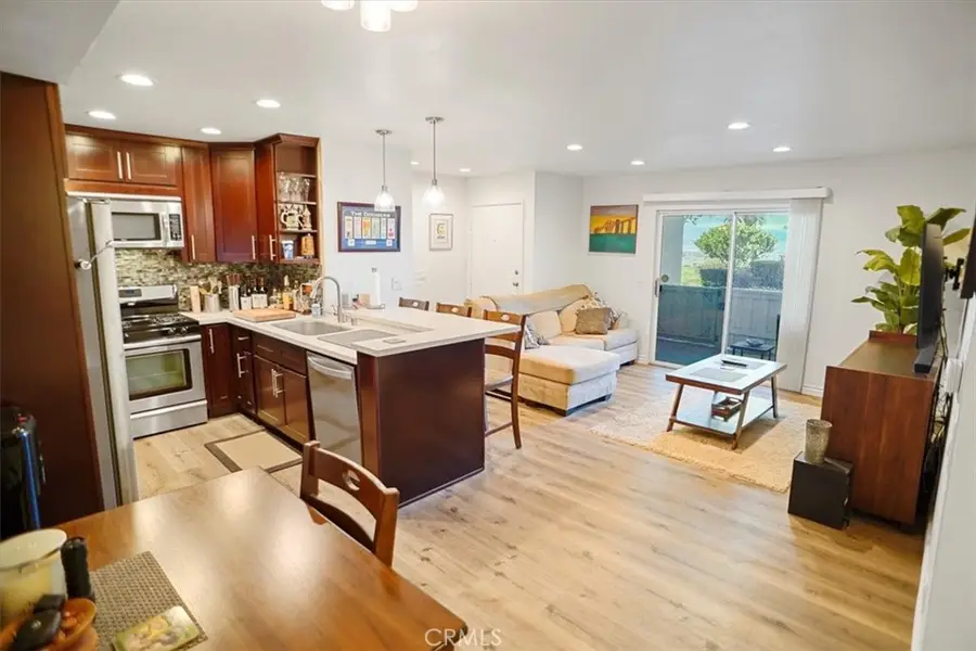 24439 Leonard Tree #102, Newhall, CA 91321 - #2