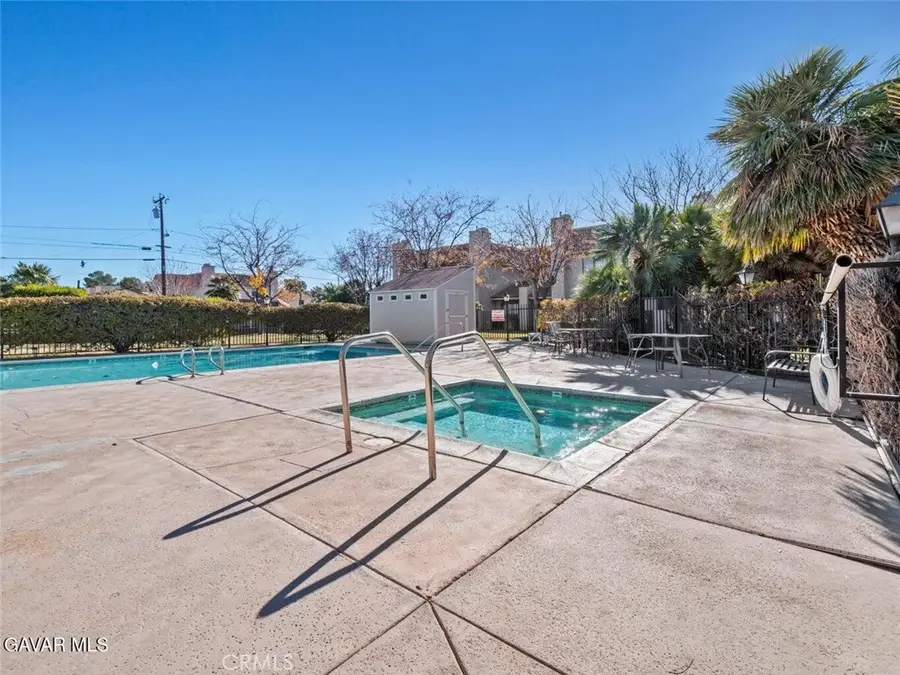 425 W Avenue J5, Lancaster, CA 93534 - Image #3