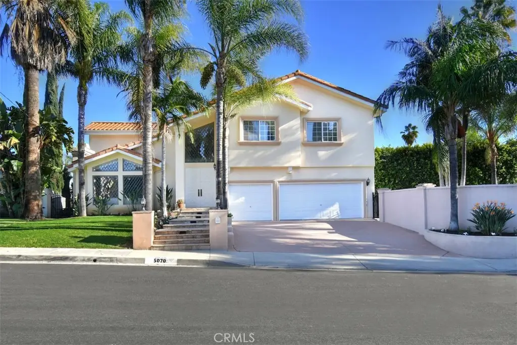 5070 Avenida Oriente, Tarzana, CA 91356 - Image #1