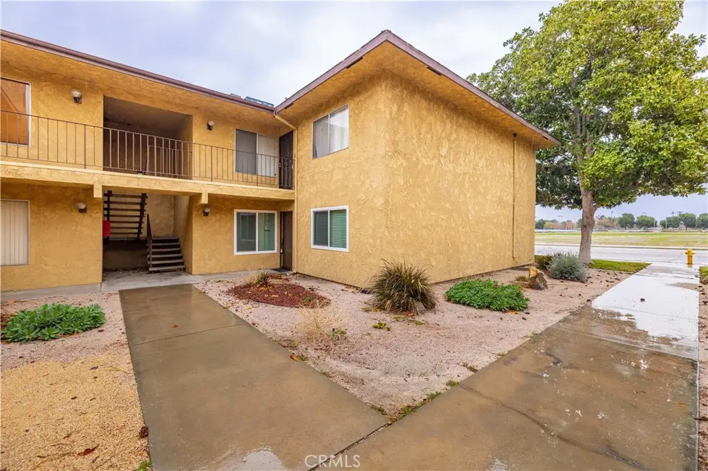 42935 15th Street W #9, Lancaster, CA 93534 - #1