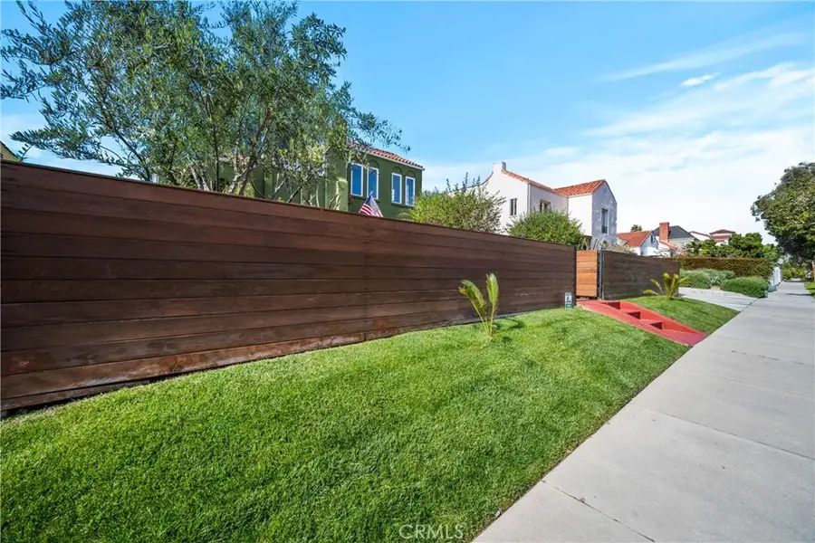 1245 S Hudson, Los Angeles, CA 90019 - Image #2