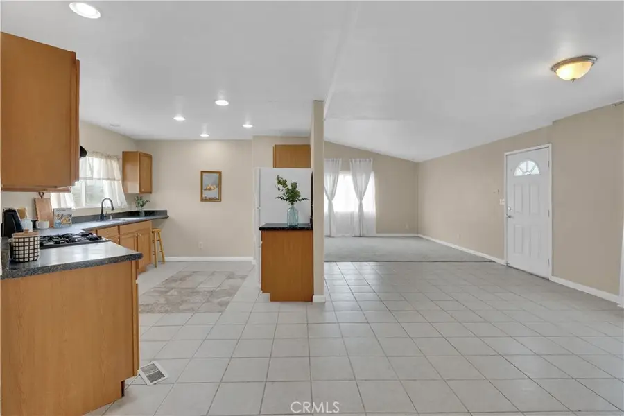 9175 E Avenue S4, Littlerock, CA 93543 - #3