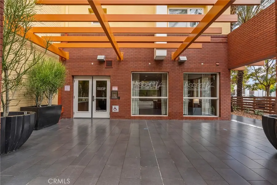 21301 Erwin Street #226, Woodland Hills, CA 91367 - #3