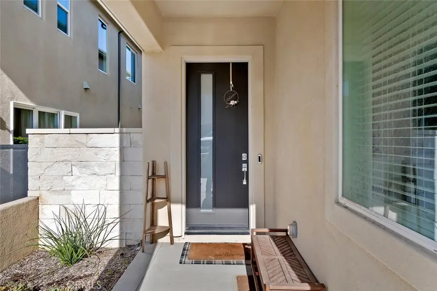 27226 Red Willow Court, Valencia, CA 91381 - #3