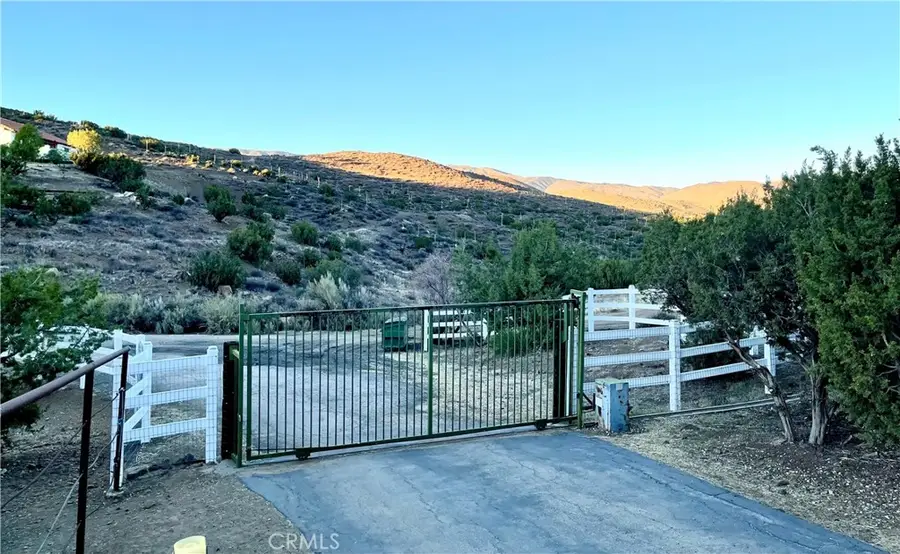 5604 W Avenue W14, Acton, CA 93510 - #2