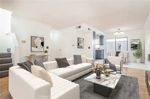 8800 Burnet #8, North Hills, CA 91343