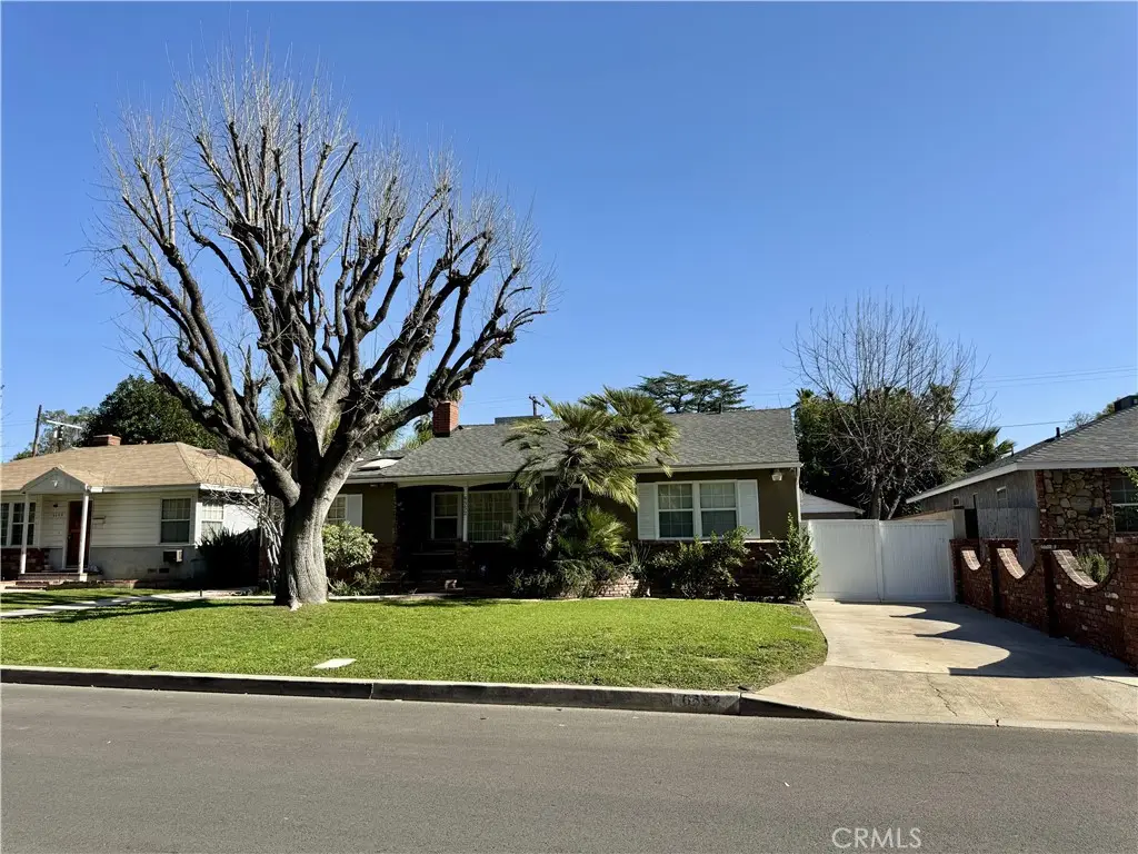 6552 Aqueduct Avenue, Van Nuys, CA 91406 - #1