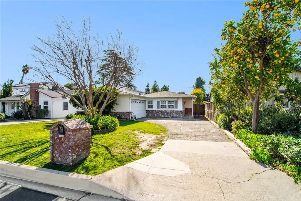 22716 Berdon Street, Woodland Hills, CA 91367 - #1
