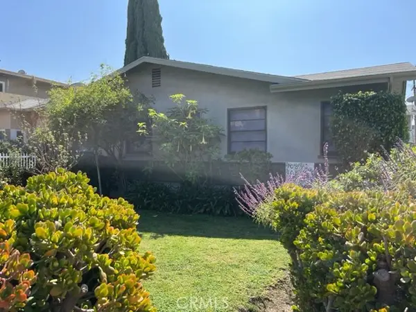 10856 Camarillo Street, Toluca Lake, CA 91602