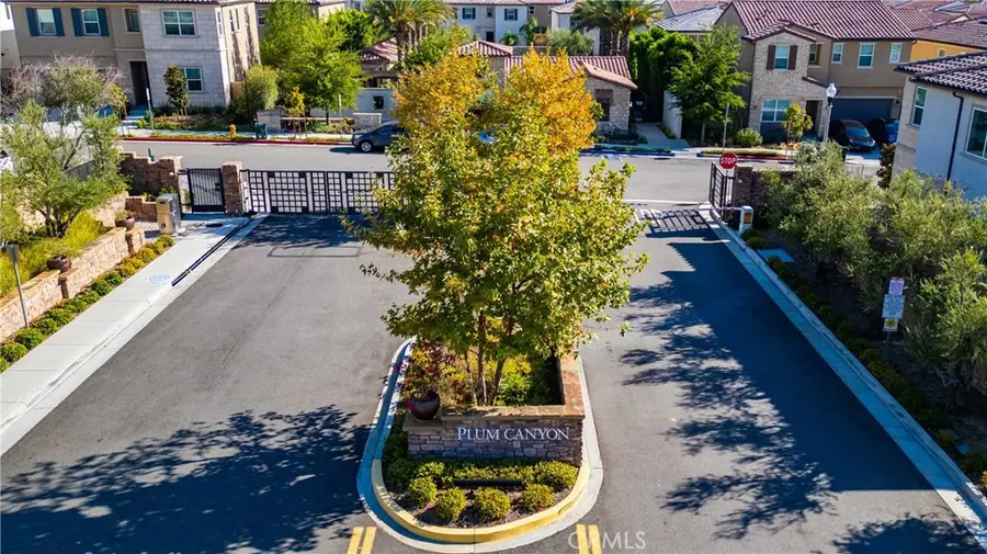 19127 Malabar Street, Canyon Country, CA 91351 - #2