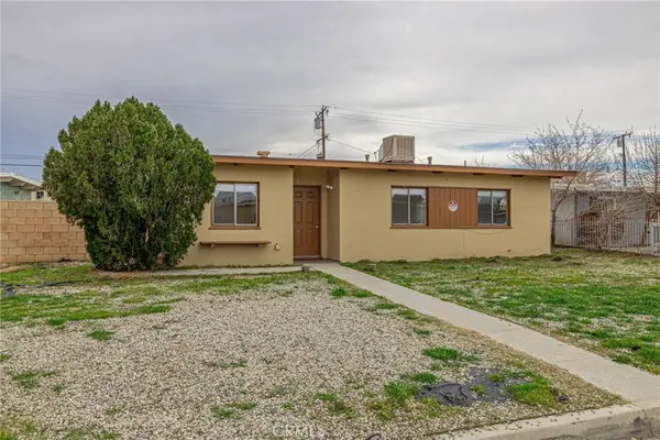 1238 W Avenue H15, Lancaster, CA 93534