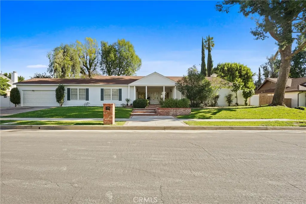 9560 Shoshone Avenue, Northridge, CA 91325 - #1