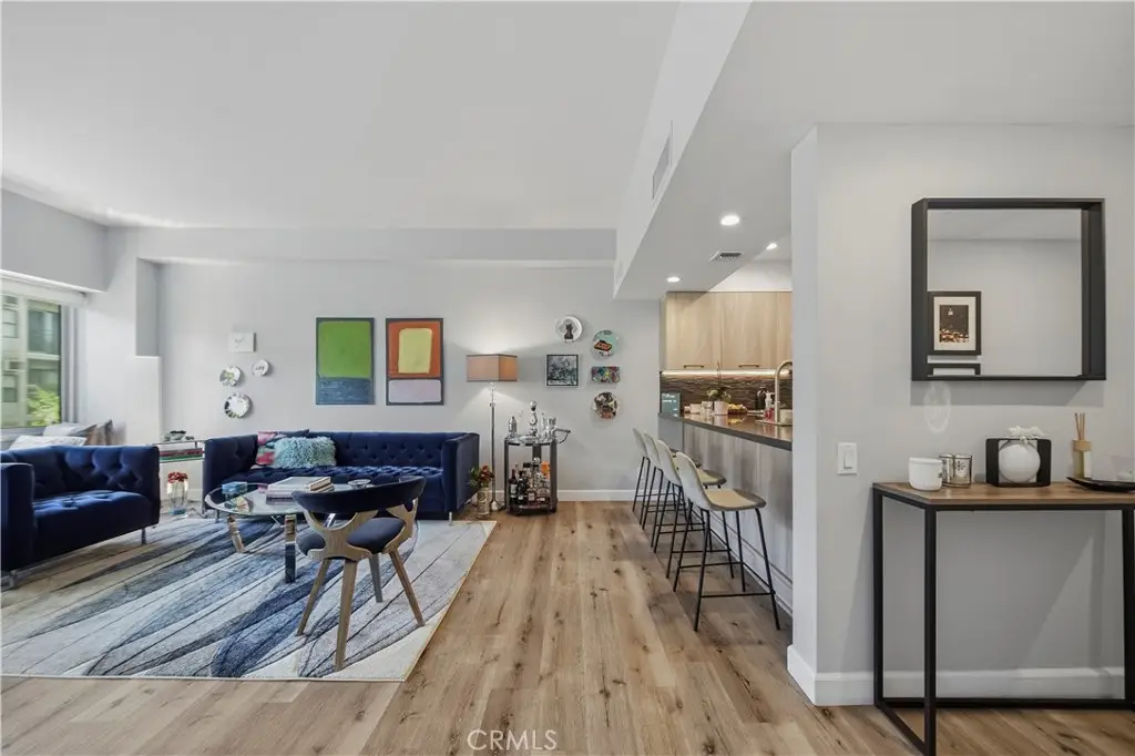 7135 Hollywood Boulevard #405, Los Angeles, CA 90046 - #1