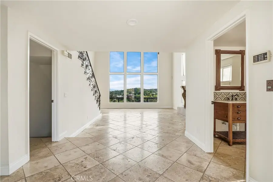 4404 San Blas, Woodland Hills, CA 91364 - Image #3