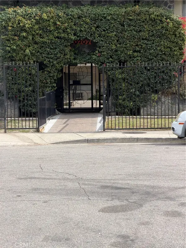 10707 New Haven #37, Sun Valley, CA 91352