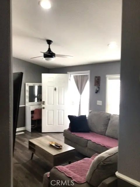 7560 Woodman #75, Van Nuys, CA 91405 - Image #3