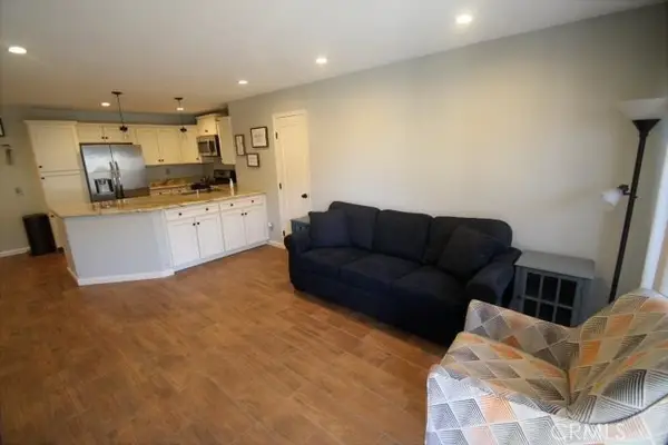 27236 Luther #705, Canyon Country, CA 91351