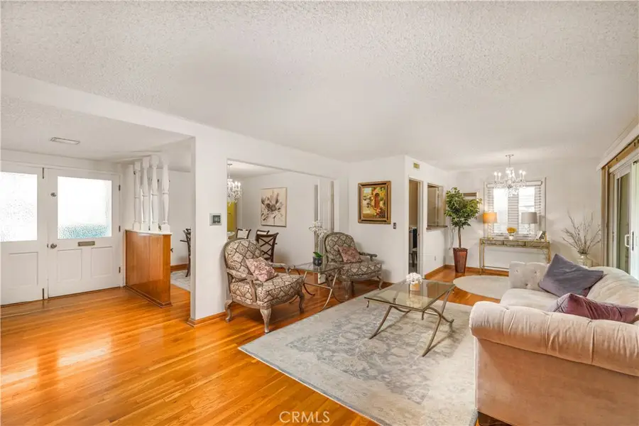 6922 Woodlake Avenue, West Hills, CA 91307 - #2