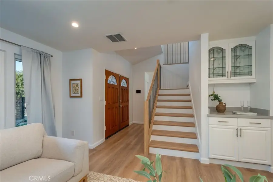 19828 Lull, Winnetka, CA 91306 - Image #3