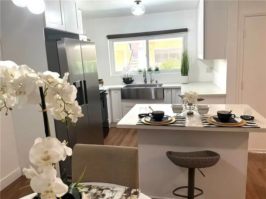 5232 Corteen Place #7, Valley Village, CA 91607 - #2