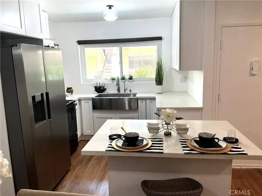 5232 Corteen Place #7, Valley Village, CA 91607 - #3