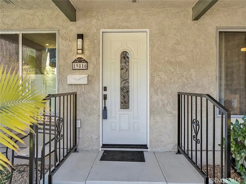 19816 Spanish Oak, Newhall, CA 91321 - #1