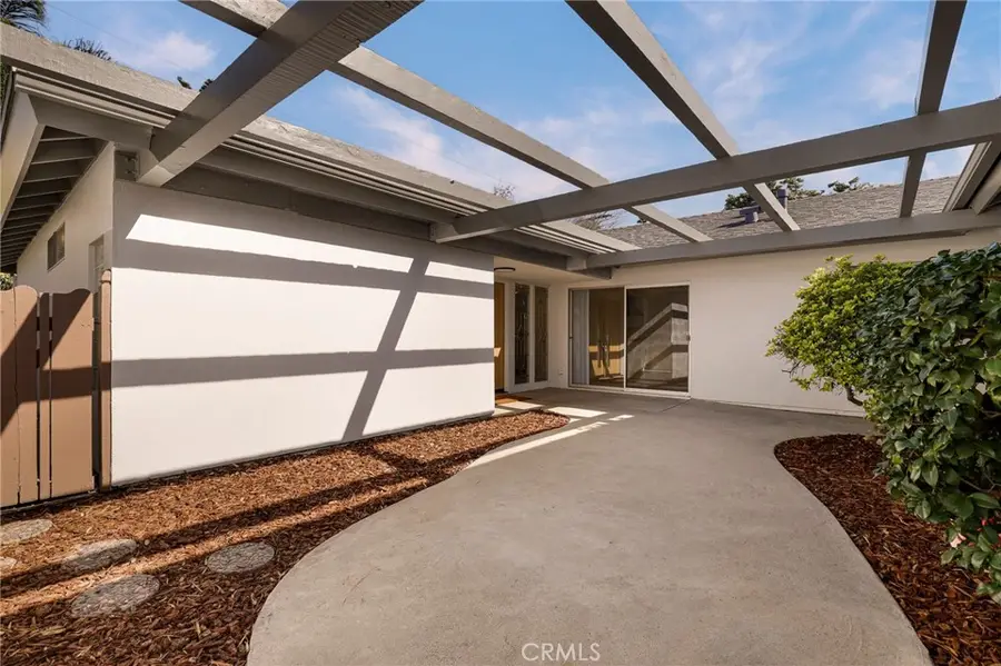 20017 Hemmingway Street, Winnetka, CA 91306 - Image #3