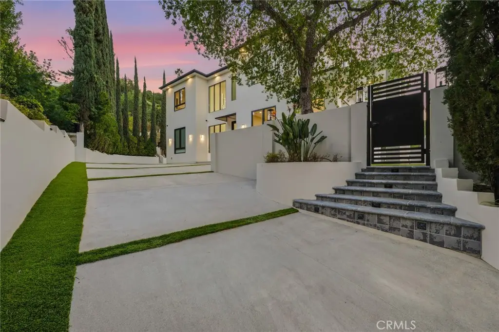 4331 Alonzo, Encino, CA 91316 - Image #1