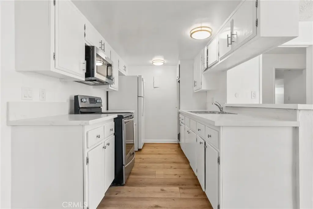 8649 Sunland Boulevard #5, Sun Valley, CA 91352 - #1