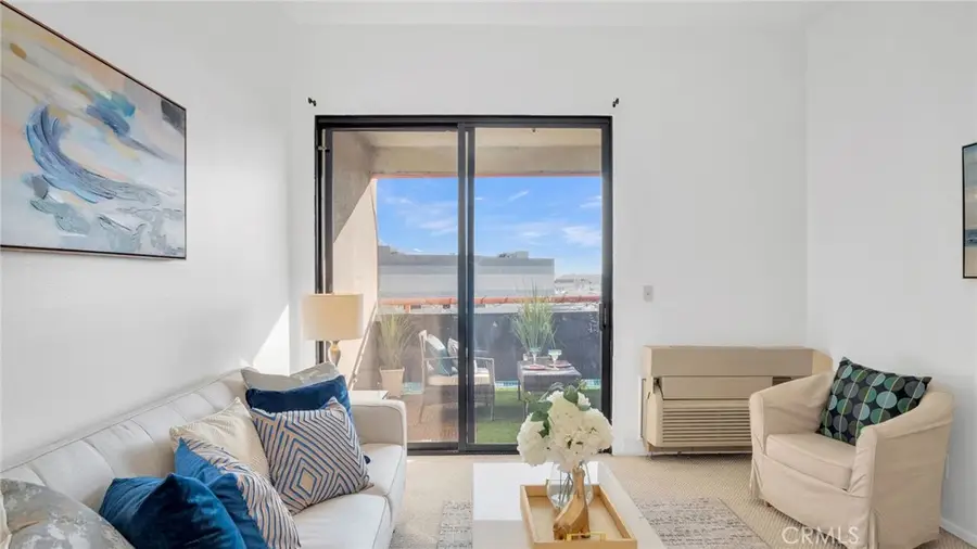 222 S Central #432, Los Angeles, CA 90012 - #2