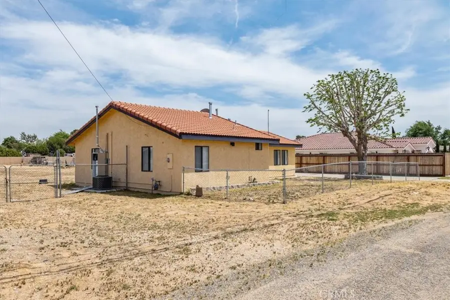 43324 45th Street W, Lancaster, CA 93536 - Image #3