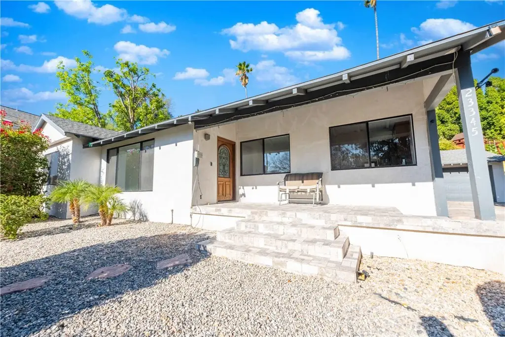 23345 Oxnard Street, Woodland Hills, CA 91367 - #1