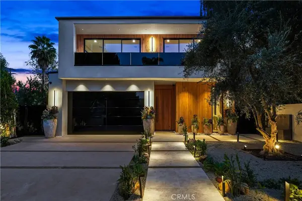 14812 Huston Street, Sherman Oaks, CA 91403