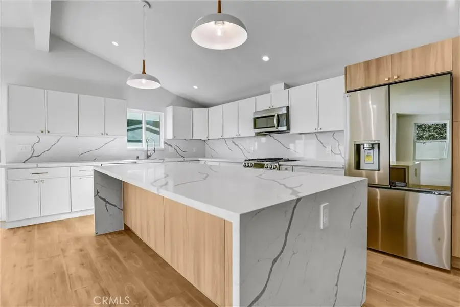 8626 Lubao Avenue, Winnetka, CA 91306 - Image #2
