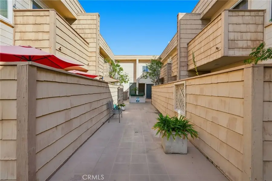 9900 Jordan Ave #62, Chatsworth, CA 91311 - #3