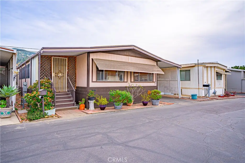 720 W Santa Maria Space 14, Santa Paula, CA 93060 - #1