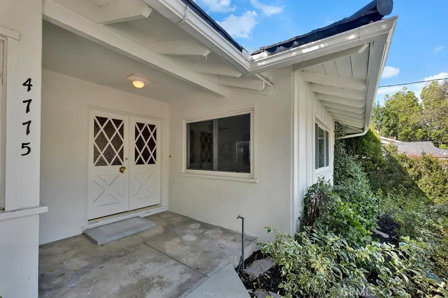 4775 Regalo Road, Woodland Hills, CA 91364 - #3