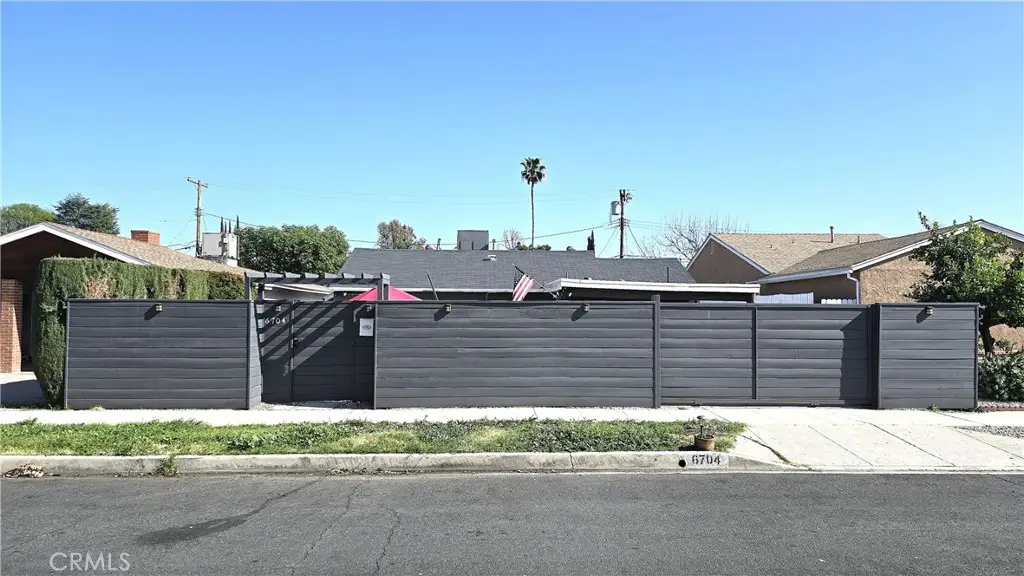 6704 Rhea Avenue, Reseda, CA 91335 - #1