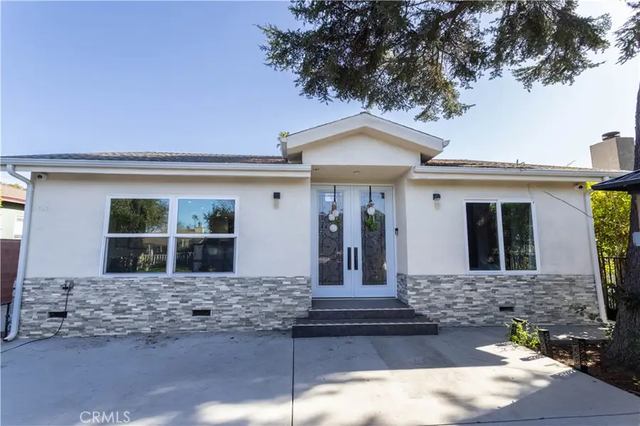 6424 Densmore, Van Nuys, CA 91406 - #2