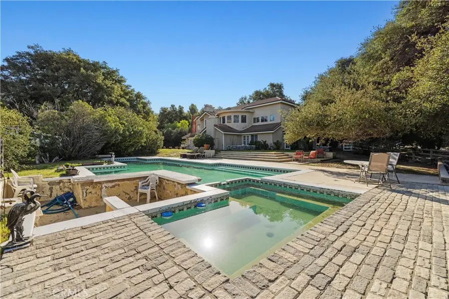 15669 Live Oak Springs Canyon, Canyon Country, CA 91387 - #3