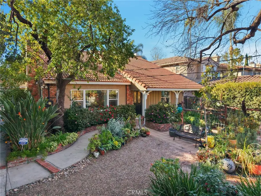 4963 Haskell, Encino, CA 91436 - Image #3