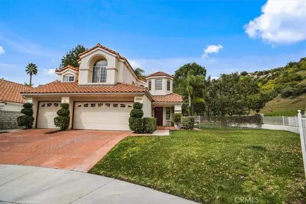 25559 Longfellow Place, Valencia, CA 91381
