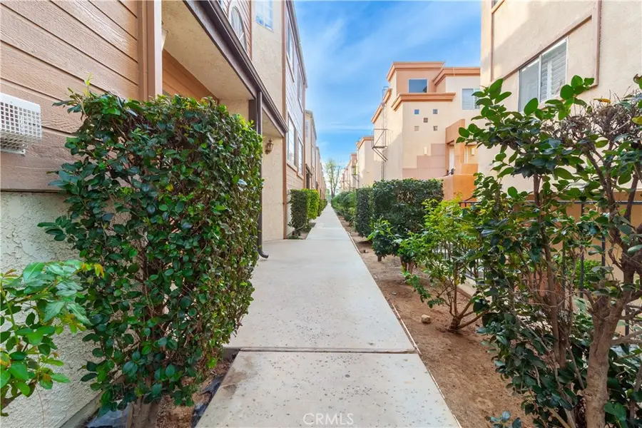 7658 Topanga Canyon #116, Canoga Park, CA 91304 - Image #2