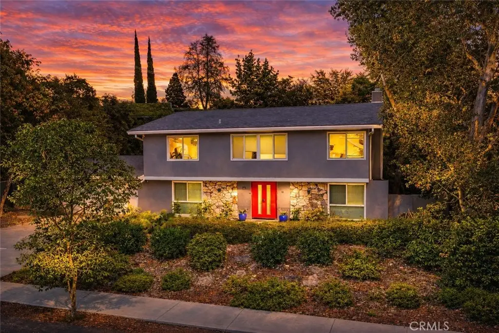 5500 Blanco Avenue, Woodland Hills, CA 91367 - #1