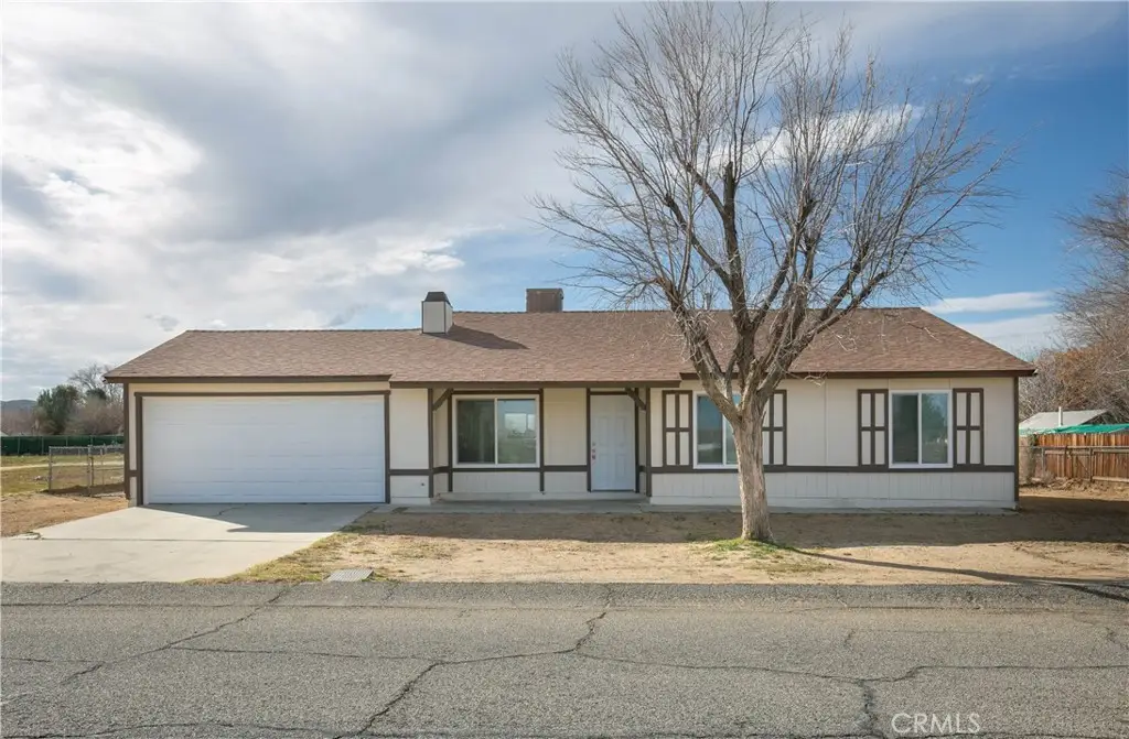 40629 178th E, Lake Los Angeles, CA 93535 - #1