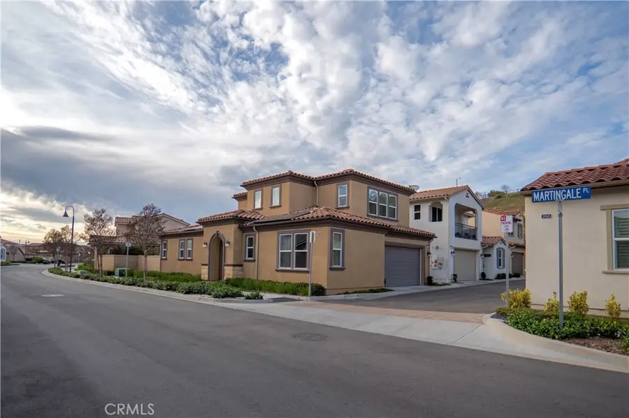 20525 Martingale, Saugus, CA 91350 - #3