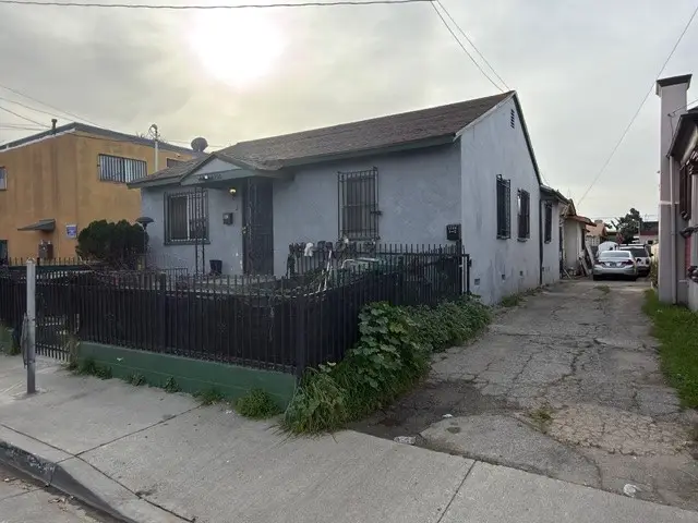 1316 E 75th, Los Angeles, CA 90001 - #2