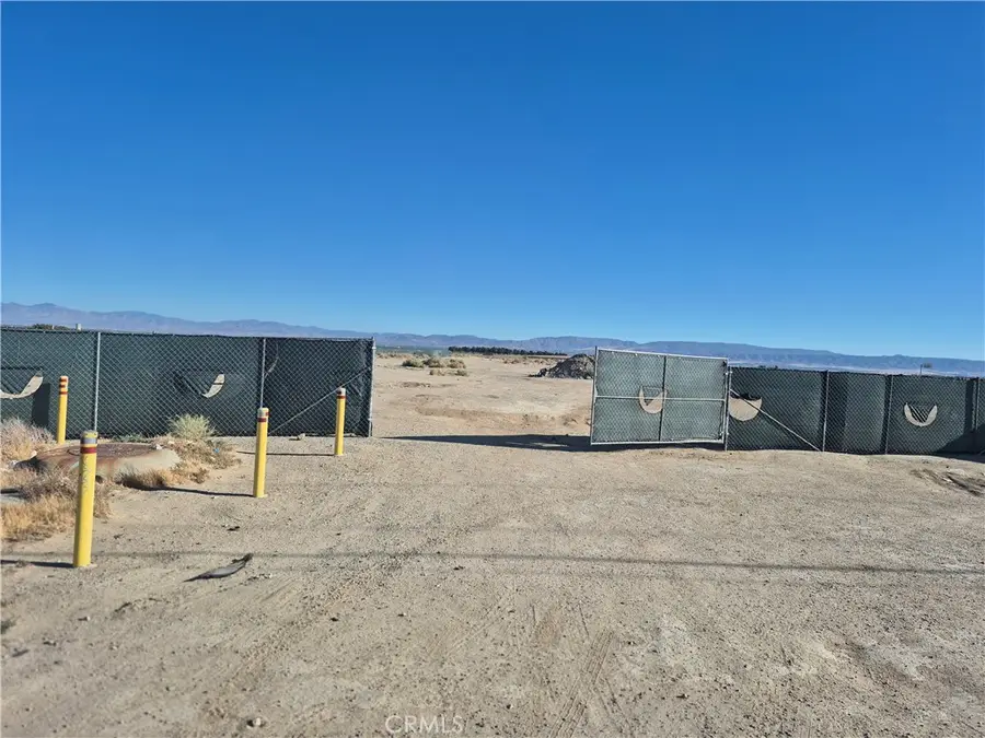 8200 15 W Avenue D-6, Lancaster, CA 93536 - #2